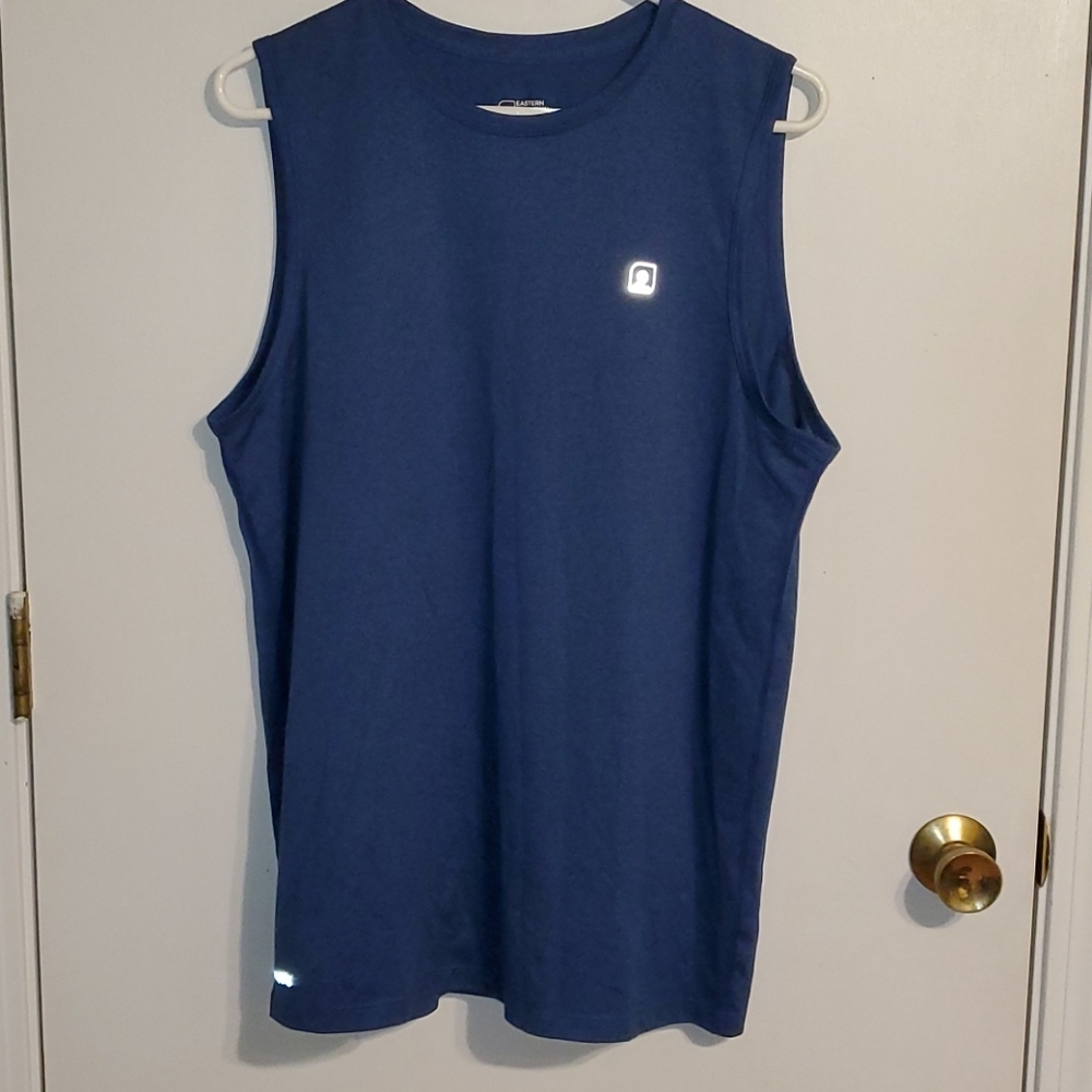 Eastern Mountain Sports men's M blue techwick tank